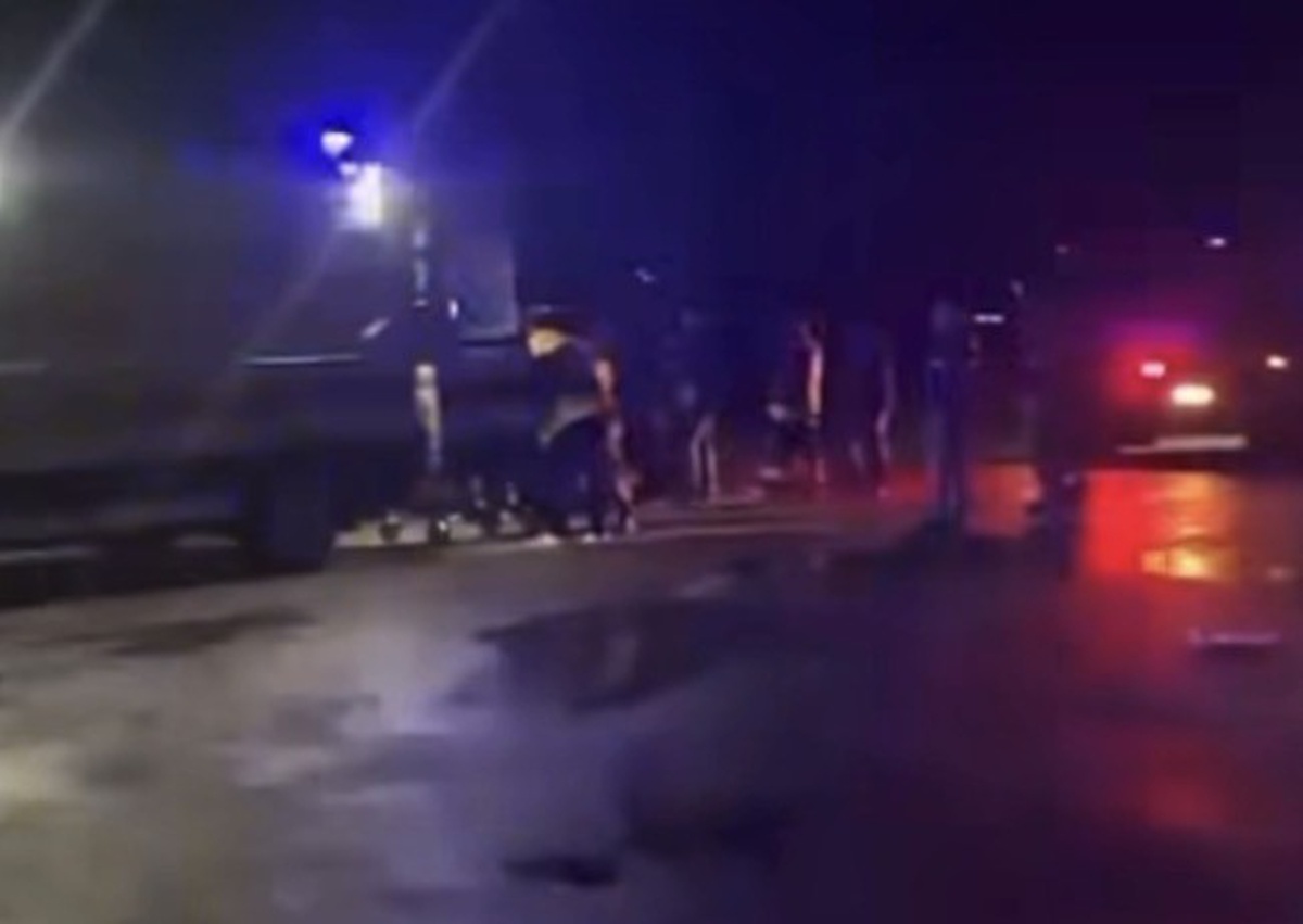 Gaziantep Nurdağı’nda iki ayrı trafik kazasında toplam 21 kişi yaralandı